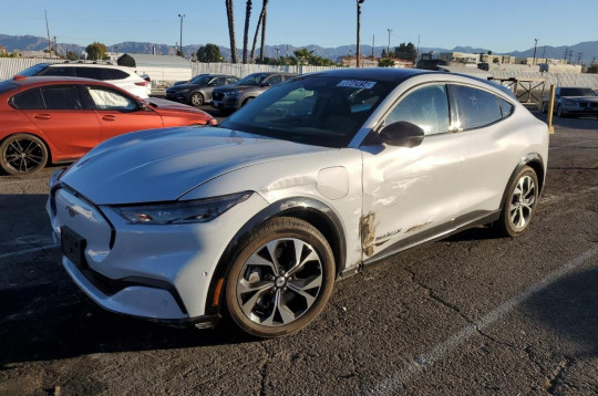 Ford Mustang MACH-E, 2023