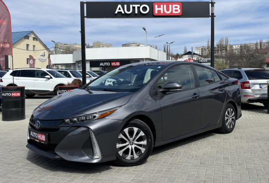 Toyota Prius Prime, 2020