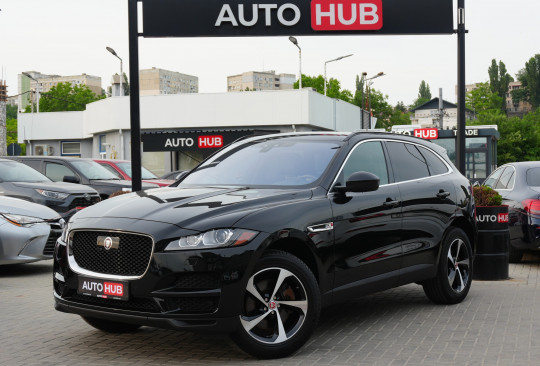 Jaguar F-Pace, 2020