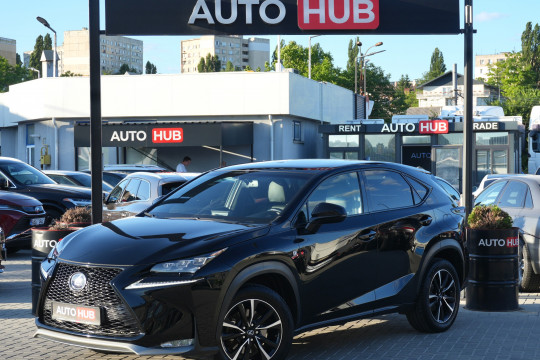 Lexus NX, 2015