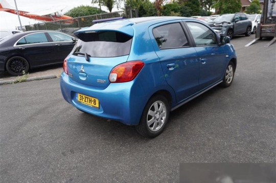 Mitsubishi Space Star, 2013
