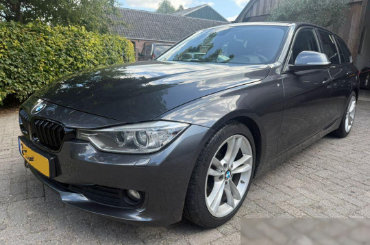 BMW 3 Series, 2013