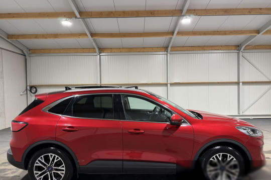 Ford Kuga, 2020