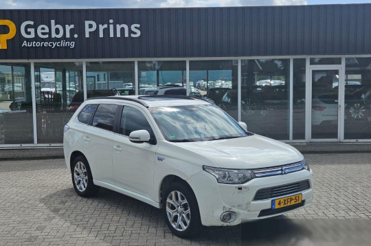 Mitsubishi Outlander, 2014