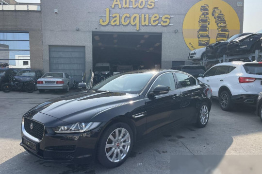 Jaguar XE, 2016