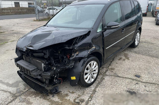 Volkswagen Touran, 2013