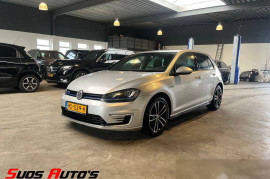Volkswagen Golf, 2015