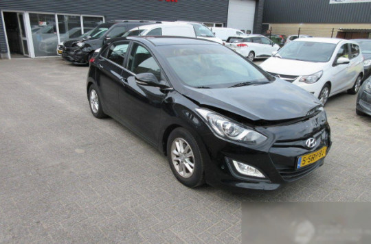 Hyundai i30, 2013