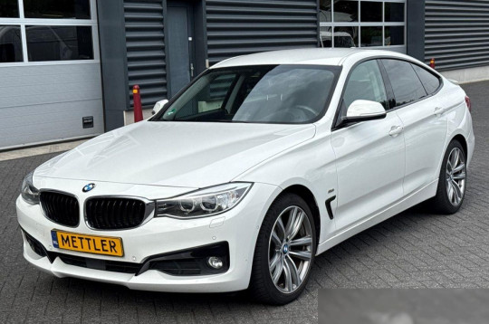 BMW 3 Series, 2015