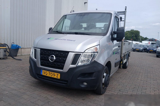 Nissan NV400, 2014