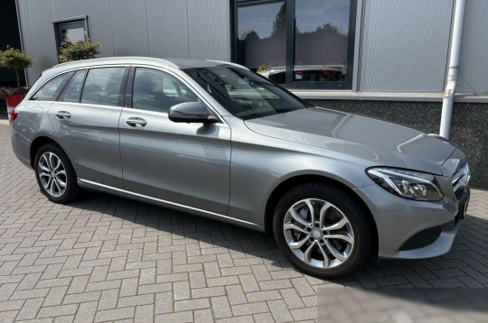 Mercedes-Benz C-Class, 2015