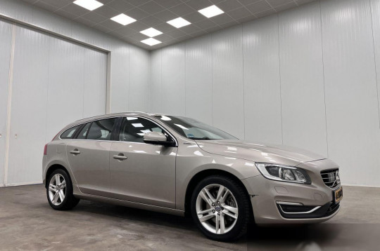 Volvo V60, 2013