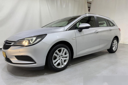 Opel Astra, 2018
