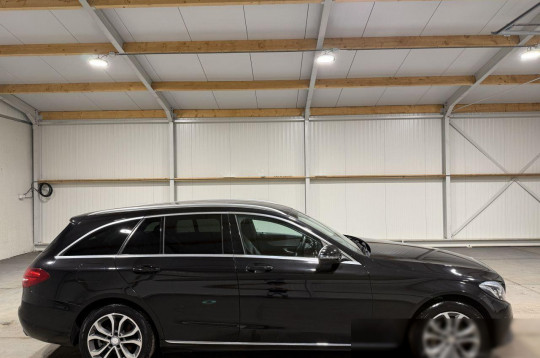 Mercedes-Benz C-Class, 2015