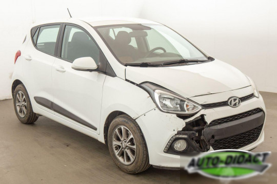 Hyundai i10, 2015