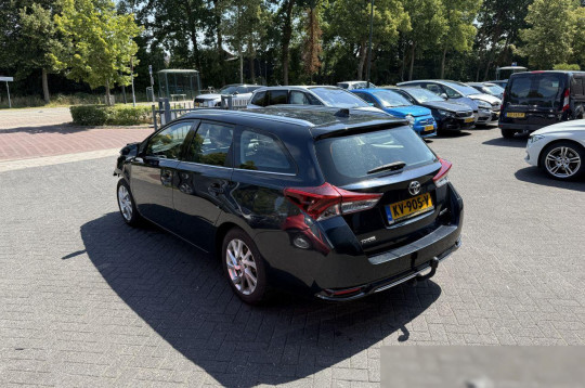 Toyota Auris, 2016
