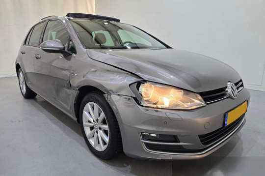 Volkswagen Golf, 2016