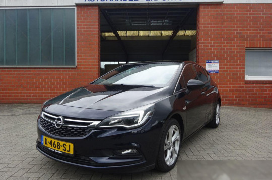 Opel Astra, 2017