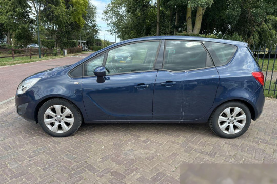 Opel Meriva, 2013
