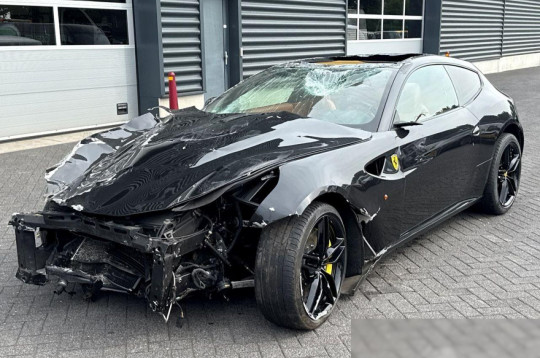 Ferrari FF, 2013