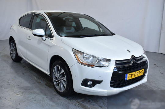 Citroen DS4, 2015