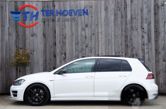 Volkswagen Golf, 2015
