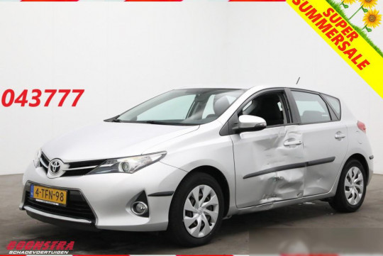 Toyota Auris, 2014