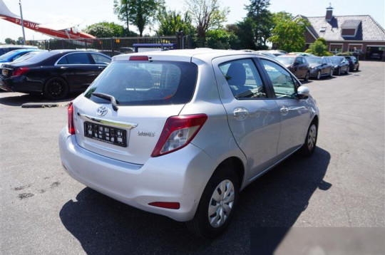 Toyota Yaris, 2013