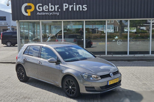 Volkswagen Golf, 2014