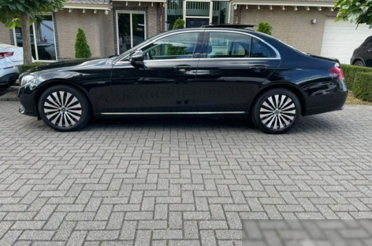 Mercedes-Benz E-Class, 2018