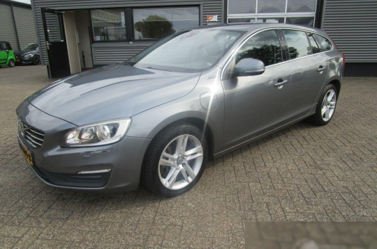 Volvo V60, 2016