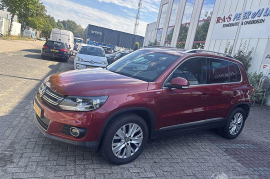 Volkswagen Tiguan, 2013