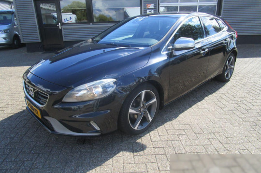 Volvo V40, 2013