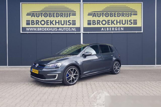 Volkswagen Golf, 2015