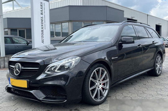 Mercedes-Benz E-Class, 2015