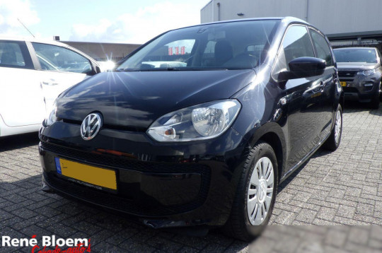 Volkswagen Up!, 2015