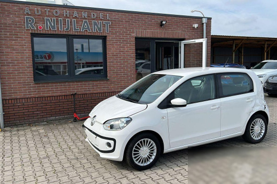 Volkswagen Up!, 2016